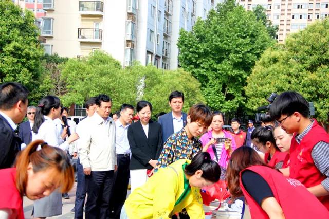 河南省委宣传部领导及政府单位百人观摩团莅临鑫苑名家 河南省委宣传部领导及政府单位百人观摩团莅临鑫苑名家