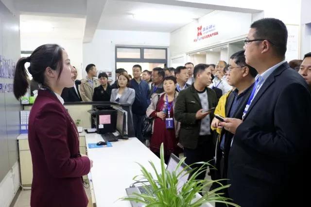 鑫苑鑫城迎来郑州市物协行业参观交流 鑫苑鑫城迎来郑州市物协行业参观交流