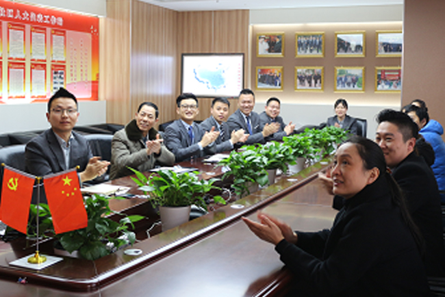 贯彻“两会”精神,鑫苑物业获央视媒体报道 贯彻“两会”精神,鑫苑物业获央视媒体报道